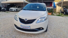 LANCIA – Ypsilon –  1.2 69 CV 5p. GPL Ecochic Gold