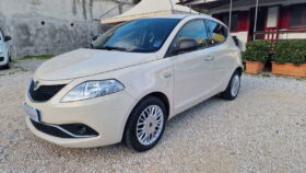 LANCIA – Ypsilon –  1.2 69 CV 5p. GPL Ecochic Gold