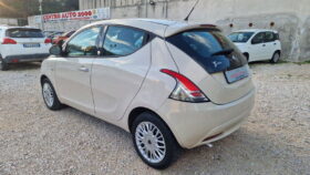 LANCIA – Ypsilon –  1.2 69 CV 5p. GPL Ecochic Gold