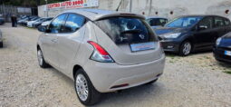 
										LANCIA Ypsilon 1.2 69 CV 5p. S&S Gold full									