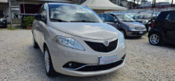 
										LANCIA Ypsilon 1.2 69 CV 5p. S&S Gold full									