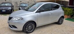 LANCIA Ypsilon 1.2 69 CV 5p. GPL Ecochic Silver