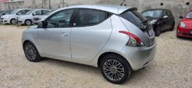 LANCIA Ypsilon 1.2 69 CV 5p. GPL Ecochic Silver