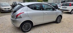 
										LANCIA Ypsilon 1.2 69 CV 5p. GPL Ecochic Silver full									