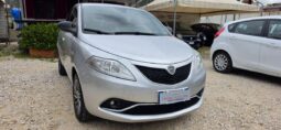 
										LANCIA Ypsilon 1.2 69 CV 5p. GPL Ecochic Silver full									