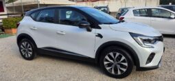
										RENAULT Captur TCe 12V 100 CV GPL Intense full									
