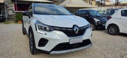
										RENAULT Captur TCe 12V 100 CV GPL Intense full									