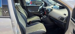 
										LANCIA Ypsilon 1.2 69 CV 5p. S&S Gold full									