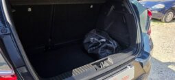 
										RENAULT Captur TCe 12V 100 CV GPL Zen full									