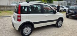 
										FIAT Panda 1.2 G.P.L. 4×4 Adventure full									