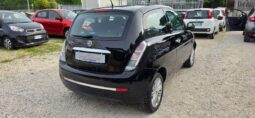 
										LANCIA Ypsilon 1.2 69 CV  Gold full									